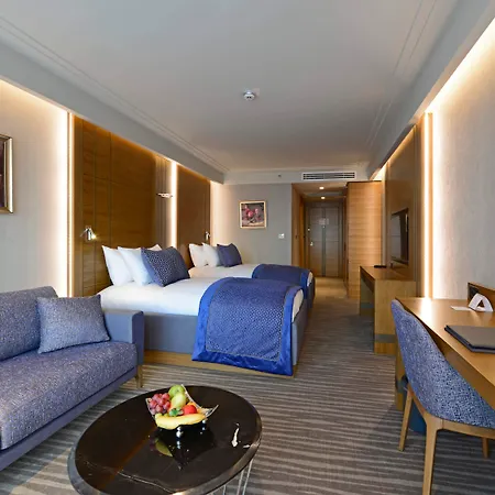Moevenpick & Thermal Hotel