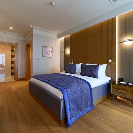 Moevenpick & Thermal ホテル 5*