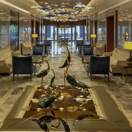 Mövenpick Hotel&thermal Hotell 5*