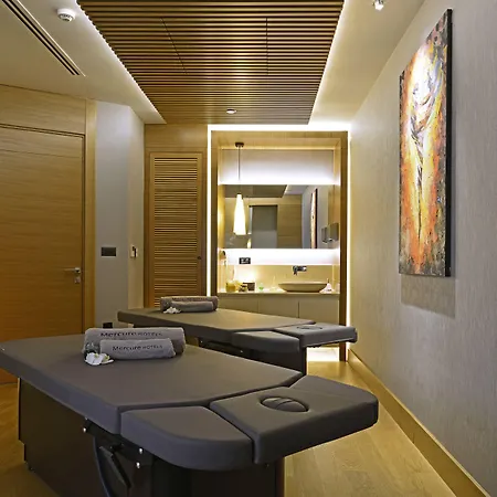 Moevenpick & Thermal Szálloda