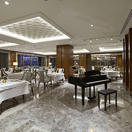 Szálloda Moevenpick & Thermal