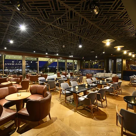 Moevenpick & Thermal 호텔 부루사