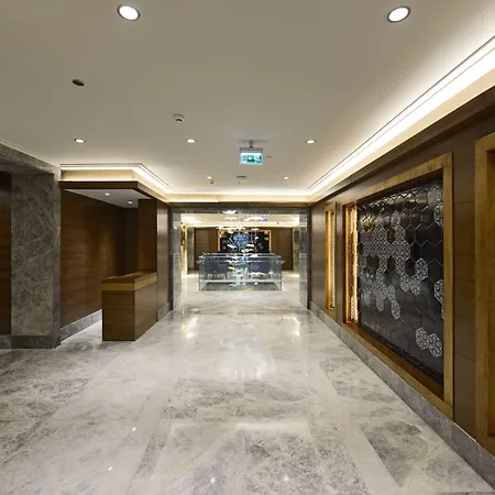 Mövenpick Hotel&thermal 5*