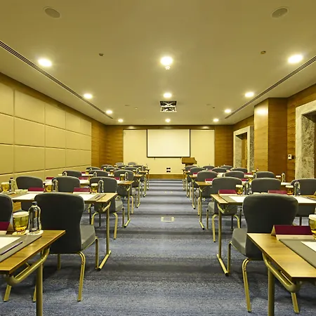 Szálloda Moevenpick & Thermal