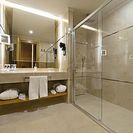 호텔 Moevenpick & Thermal 부루사