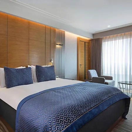 Hotel Moevenpick & Thermal 5*