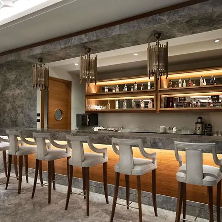 Moevenpick & Thermal Hotel